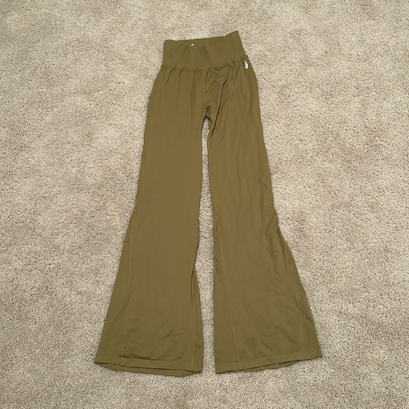 Free People Good Karma Flare Leggings - Picture 2 of 3